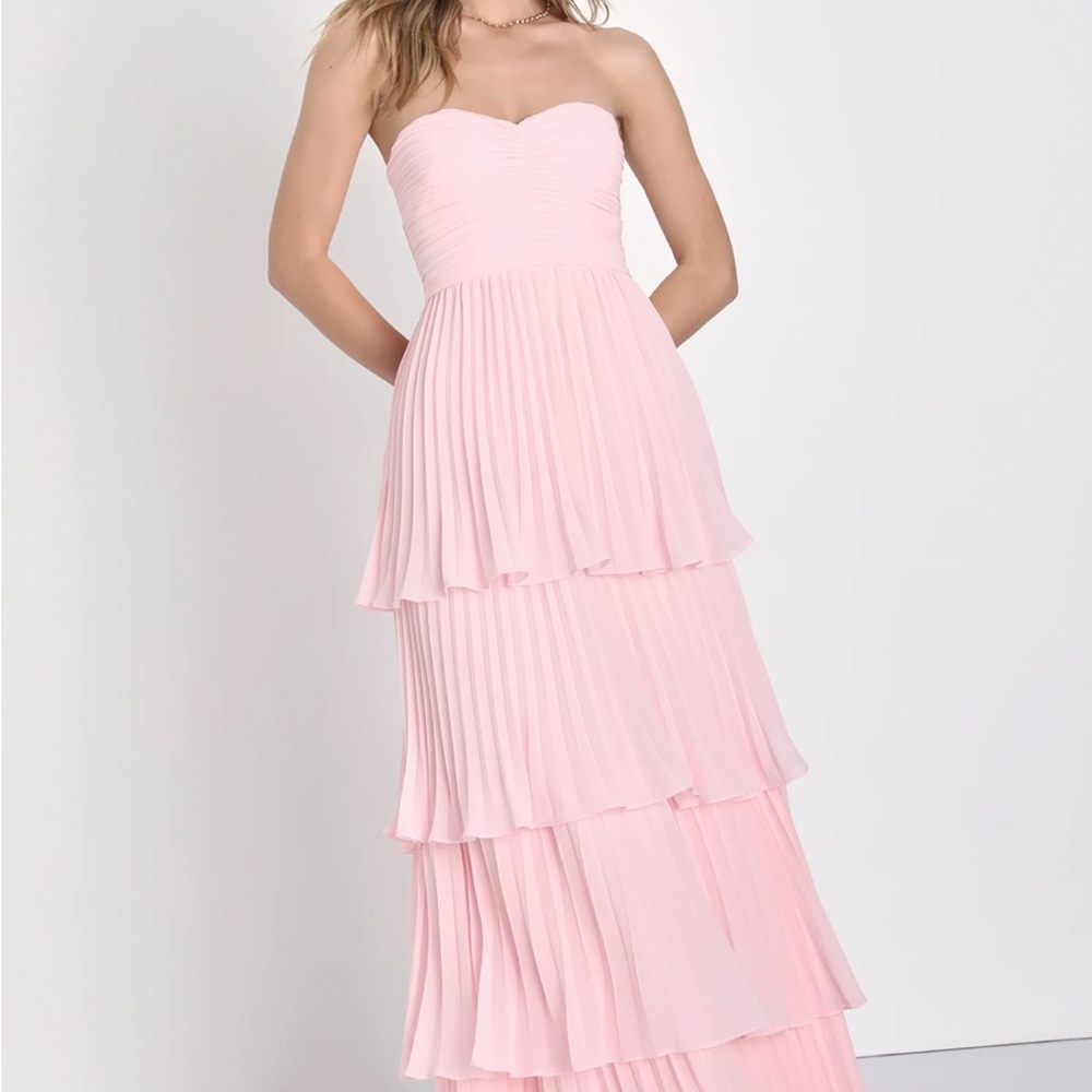 Elegant Pink Strapless Tiered Dress